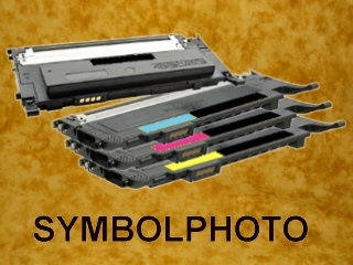 CLP320 * Toner Komplettset